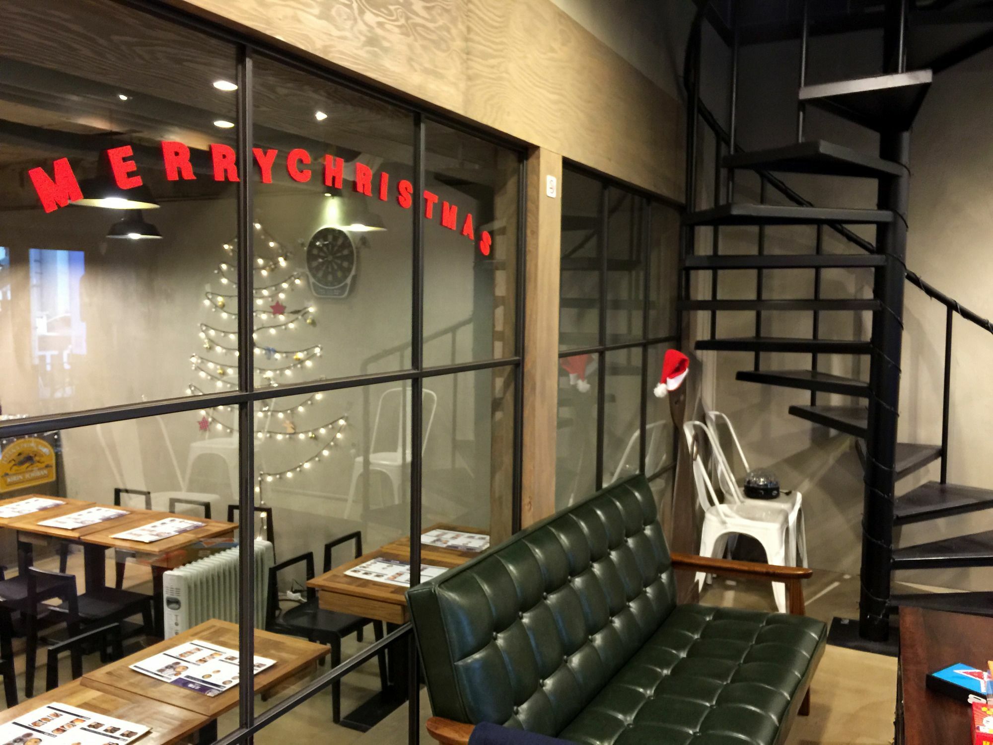 Petercat Shinchon Seoul